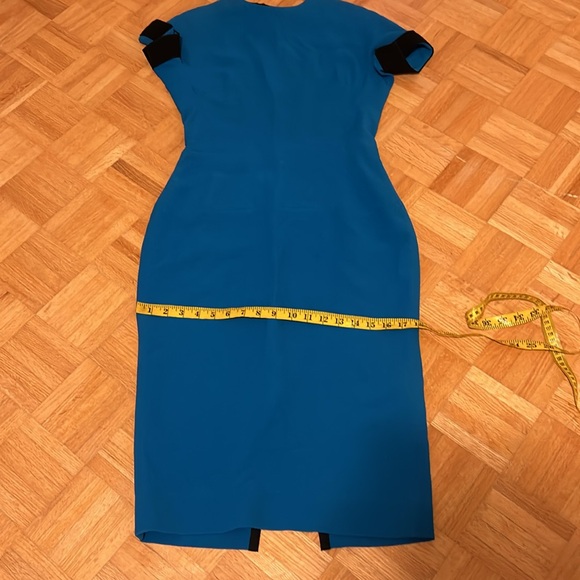 Victoria  Beckham - Picture 4 of 15